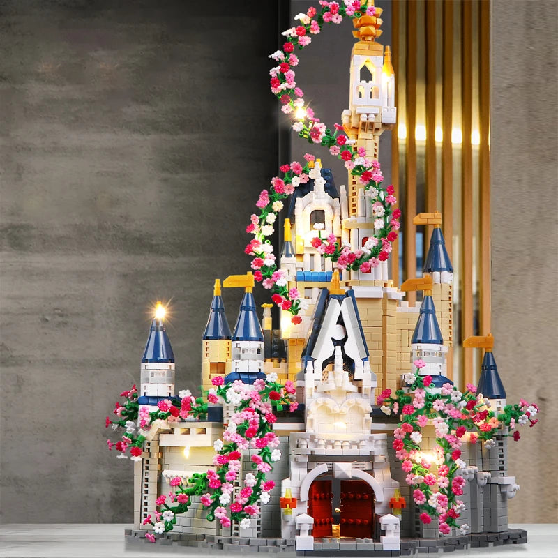 Techbricks - Manor Castle Creative Block Set - 4750 Pieces
