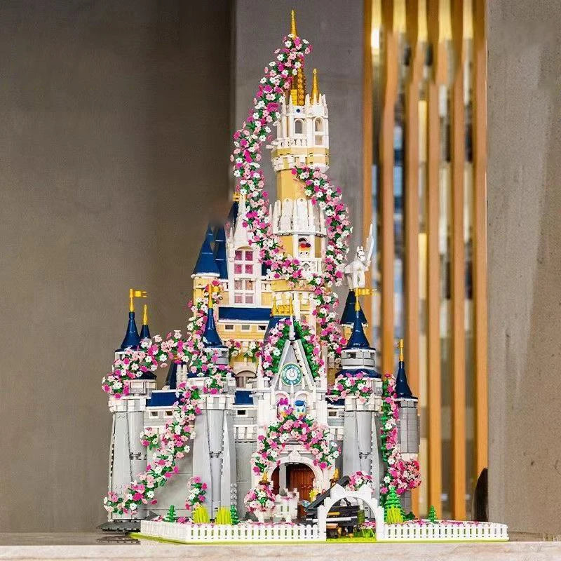 Techbricks - Manor Castle Creative Block Set - 4750 Pieces