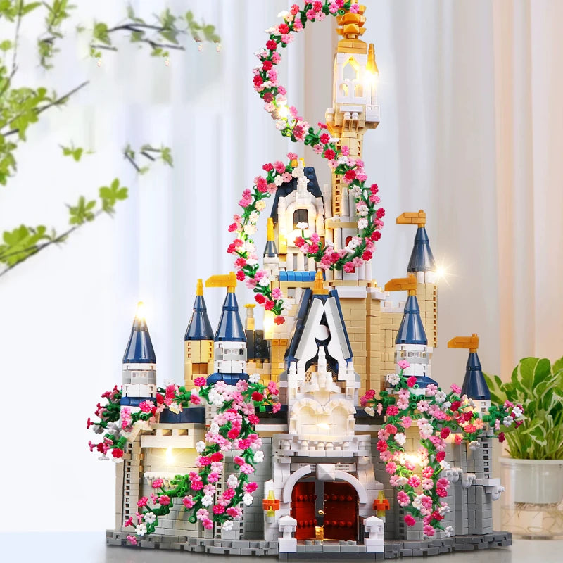 Techbricks - Manor Castle Creative Block Set - 4750 Pieces